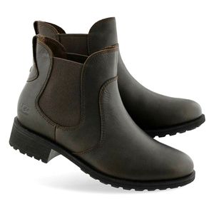 Brown Uggla Bonham boots